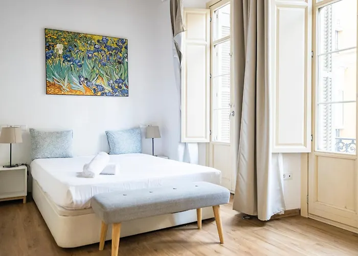 Nomadia En Larios Street Appartement
